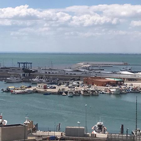 B&B Piazza Marconi Manfredonia Eksteriør bilde