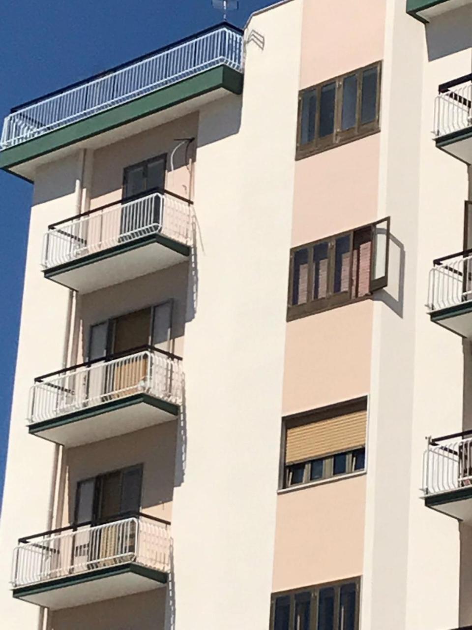B&B Piazza Marconi Manfredonia Eksteriør bilde